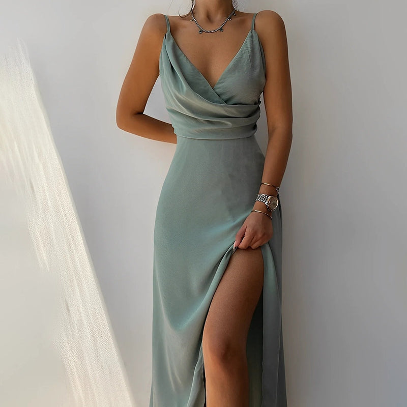 Charming Sleeveless Maxi Dress with Slit - Perfect Formal Attire