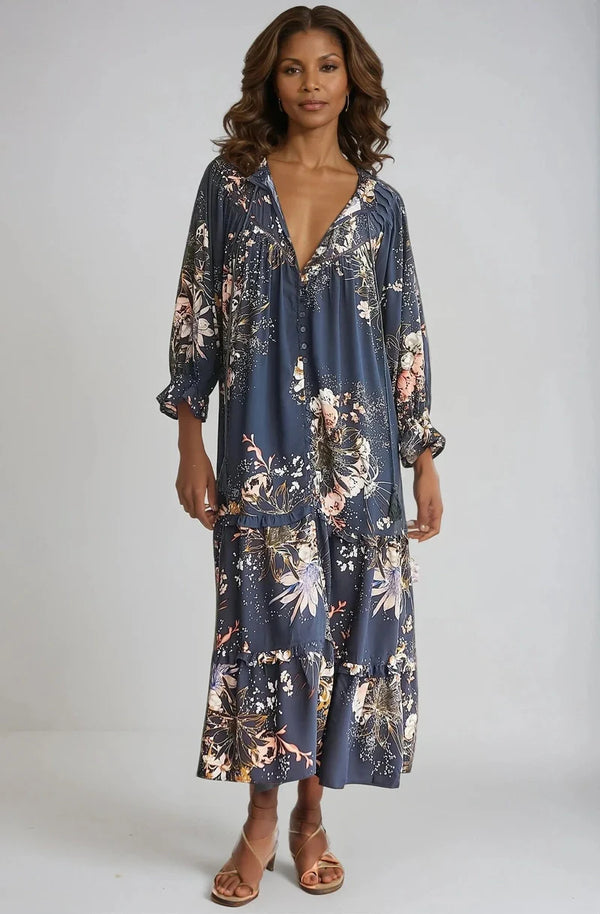 Ava - Stylish oversized midi dress with frill collar and indigo print